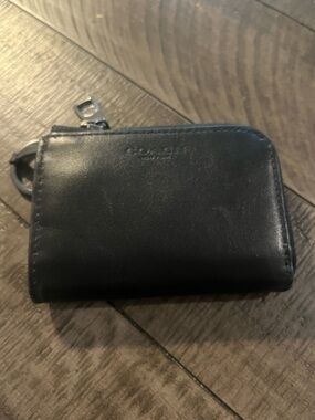 Coach Black Leather Zip Key Card Holder